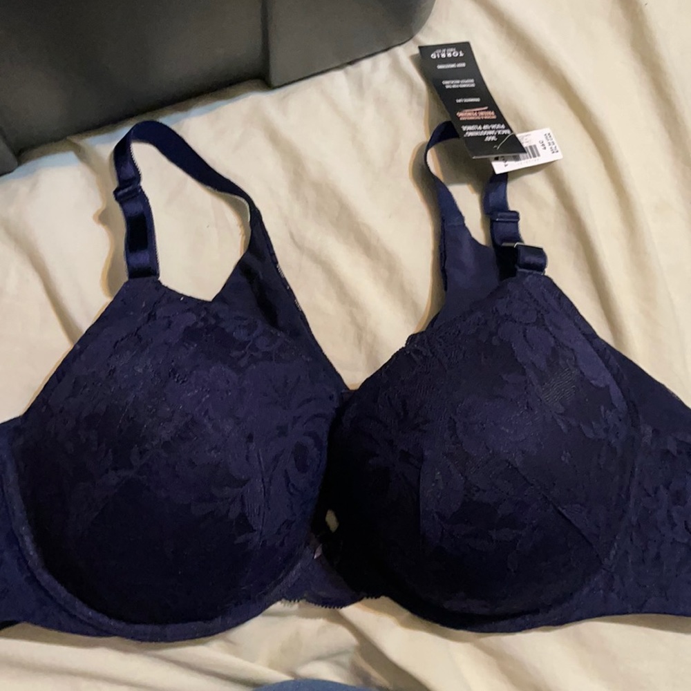 Torrid 360* back smoothing pushup plunge bra